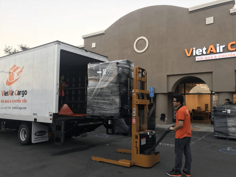 Đơn vị vận chuyển quốc tế VietAir Cargo - ToTTOT
